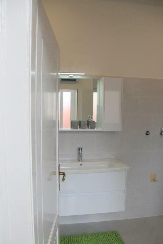 Tinino Apartment